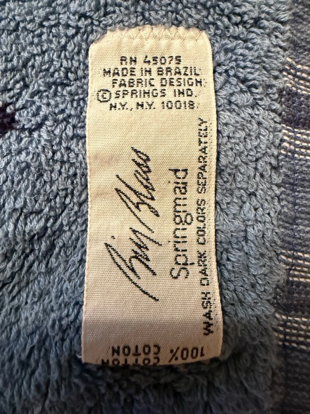 bill blass Blue Dot Embroidered Bath Towel